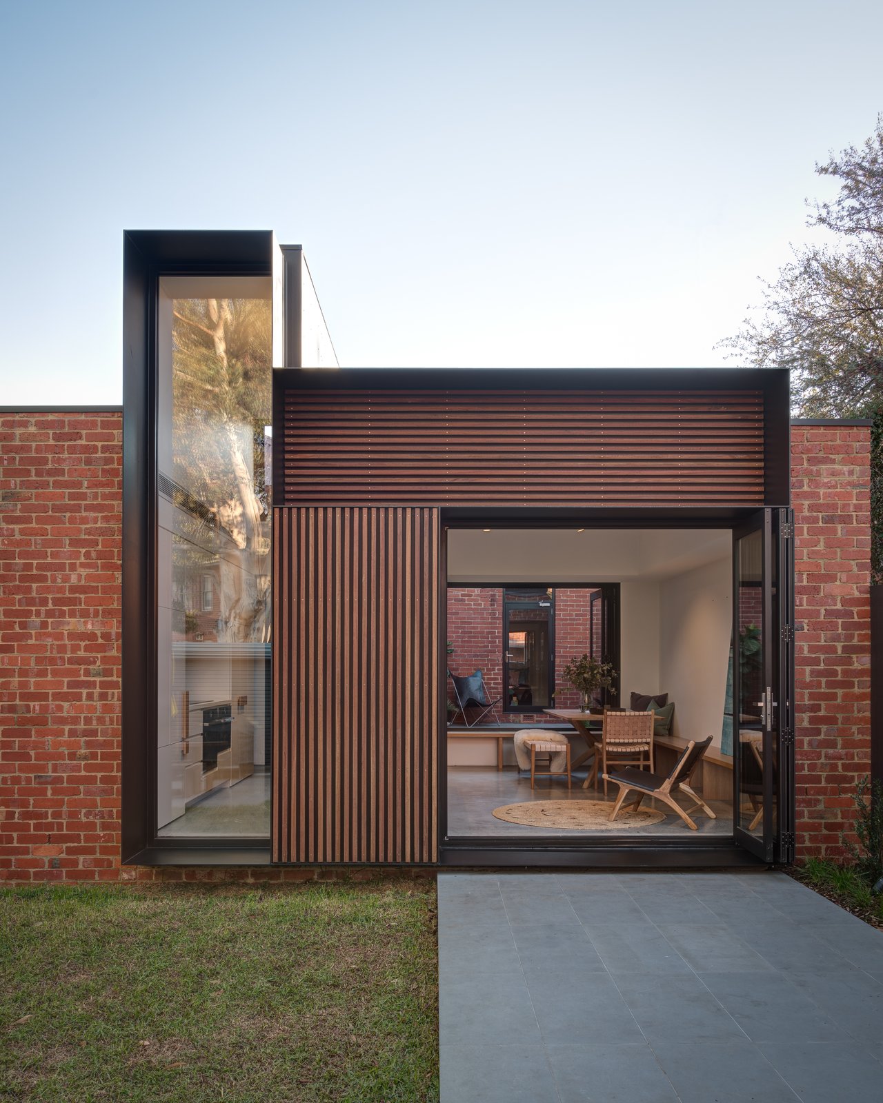 Like a Tetris Game, an Australian Extension Locks Old With New