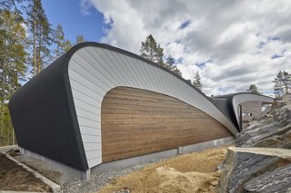 Polar Life Haus is a Finnish family company founded in 1907. The company is more commonly known as Honkatalot in Finland.