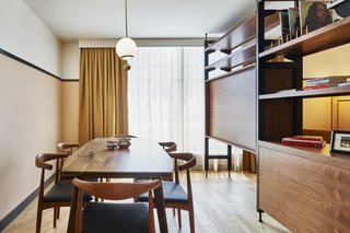 White oak flooring in a guest suite.
