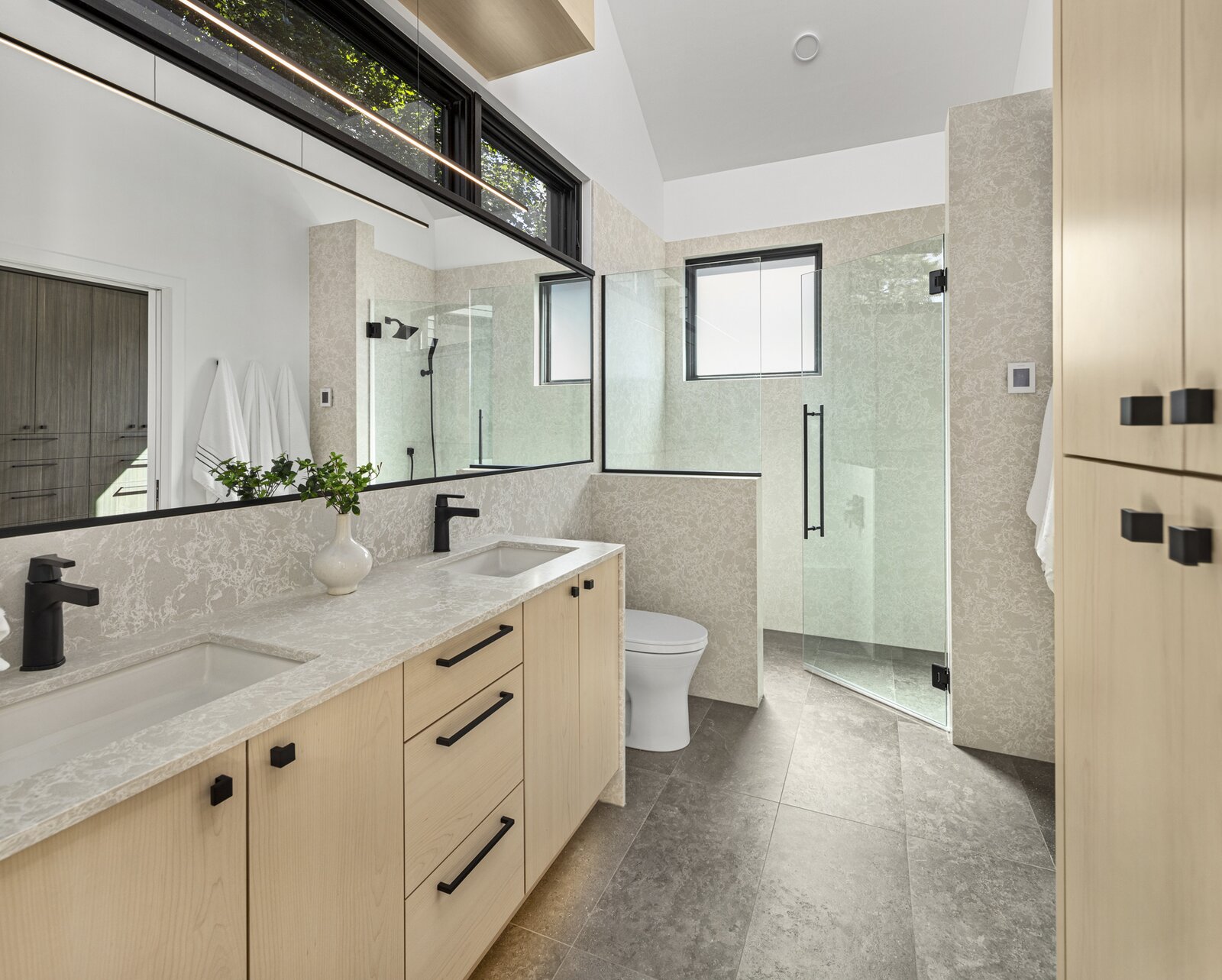 Photo 10 of 15 in Linden Row by Sustainable 9 Design + Build - Dwell