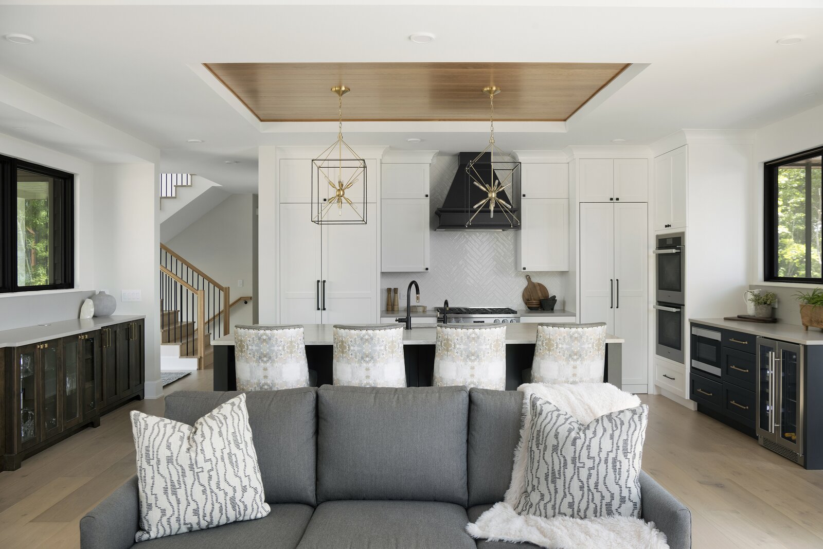 Photo 4 of 17 in The Peninsula Point Residence by Sustainable 9 Design ...
