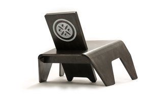 African Designs Go Mainstream: Jomo Tariku Showcases The Birth Chair II at Dubai Design Week - Photo 3 of 4 -