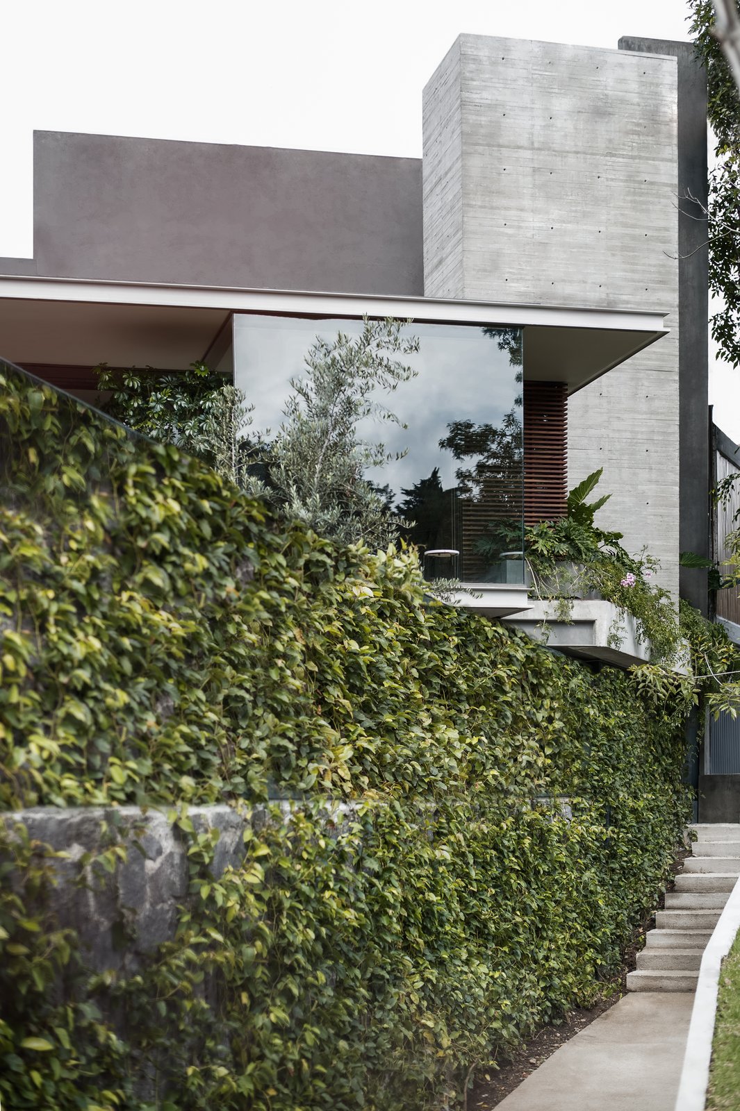 Photo 3 of 11 in Ramos House by Jose Juan Rivera Rio Dwell