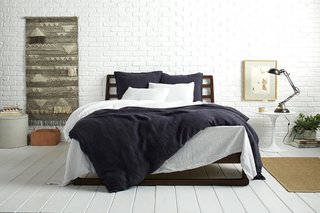 Make your Bedding pop with White and Coal Linen; Source: Nicole LaMotte/Parachute