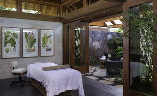 Kohanaiki Unveils One of the World's Largest Private Clubhouses on the Big Island of Hawaii - Photo 5 of 7 - Tracy Lee-designed spa with ancient Hawaiian remedies.