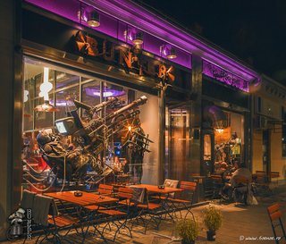 BUNKER, Post-apocalyptic themed bar - Photo 2 of 36 -