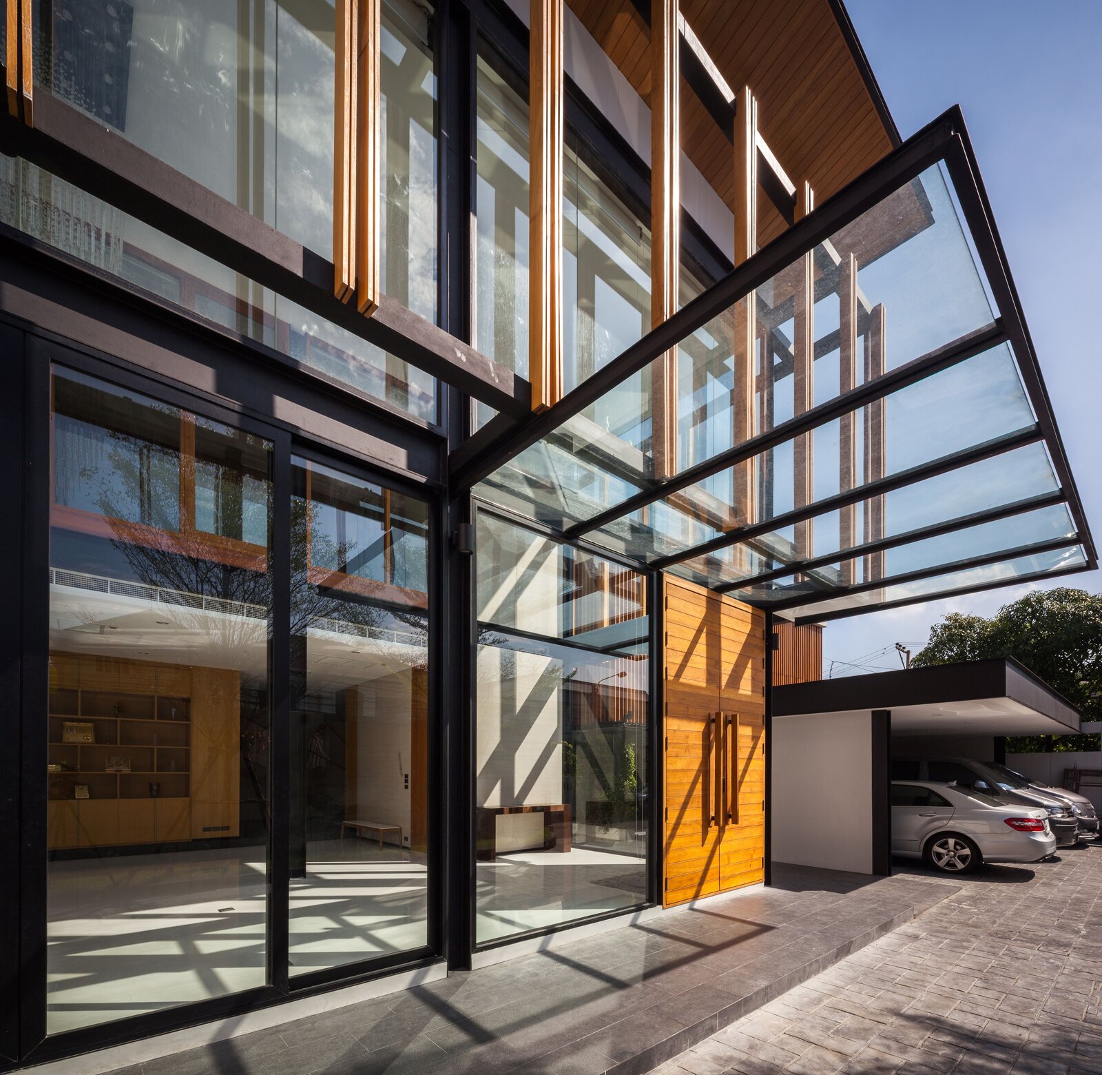 photo-20-of-63-in-ladprao-80-by-black-pencils-studio-dwell