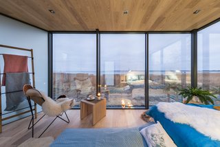 Top 5 Homes of the Week That Encourage Relaxation - Photo 3 of 5 -