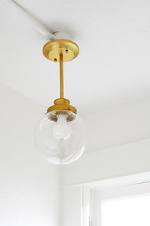 A Small 1920s Guesthouse Bathroom Gets A Modern Makeover - Photo 8 of 9 -