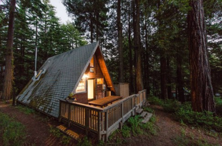 Enjoy peace, quiet, and beautiful views in Cazadero, CA. Your own little triangle situated in the midst of the mighty redwoods (and only 45 minutes away from San Francisco). Light a fire, grab a book, and snuggle up in that inviting nook of a bedroom. For each rental, $50 is donated to Raphael House, a San Francisco organization whose goal is to help at-risk families achieve stable housing and financial independence.
