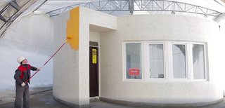 German company BITEX provided unique finishing materials for the project: a mineral decorative plaster known as Reibeputz, and a high adhesion and vapor permeability and façade paint, Egalisationsfarbe, which is durable and resistant to adverse weather conditions. The paint is easy to apply and easily fills in roughness. After drying, it offers a solid matte surface without cracks, is eco-friendly, and resistant to weather conditions.
