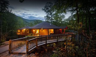 Each Deltec model has two floor plan options, each designed to maximize energy efficiency without compromising livability. Pre-designed to use two-thirds less energy than a typical home, the remaining one-third can be powered with renewable energy. 