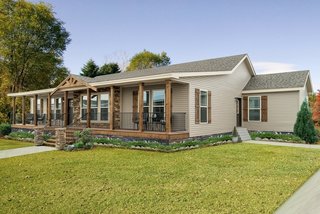 Deer Valley Homebuilders provides heavy-built manufactured and modular homes. They've constructed over 8,200 homes in the southeastern and central United States.