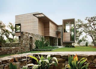 Luxury Living in the Wild: 5 Secluded Paradises in America - Photo 5 of 6 -