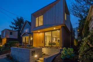 Slim Is in For These 10 Skinny Homes - Photo 5 of 10 -