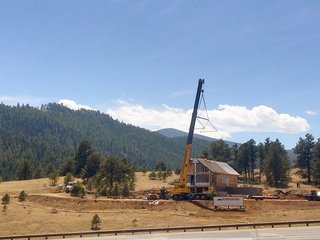 Colorado Modular Homes, along with their partner company, Rocky Mountain Home Builders, specializes in custom, high-quality modular homes in Colorado. By using several different off-site construction methods, the company is able to provide homeowners with a range of styles and finishes, depending on the level of customization.