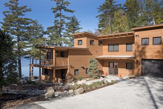 Established in the 1970s, Bensonwood originally focused on building timber frame homes. They continue to refine the forgotten craft of framing buildings, and complete projects that range from traditional timber frames to energy-efficient hybrids. They offer off-site fabrication structural building, along with custom timber and millwork components.