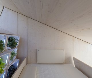 The unit's architectural design optimizes passive systems to reduce the home’s operational energy demands for energy, heating, and cooling. 