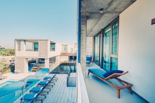 The South Congress Hotel, located in South Austin, draws on California-inspired elements, midcentury features, and Brazilian Modernism for its design. All guest rooms and suites include furniture and textiles by Studio MAI—a combination of new, vintage, and found pieces decorate the space.