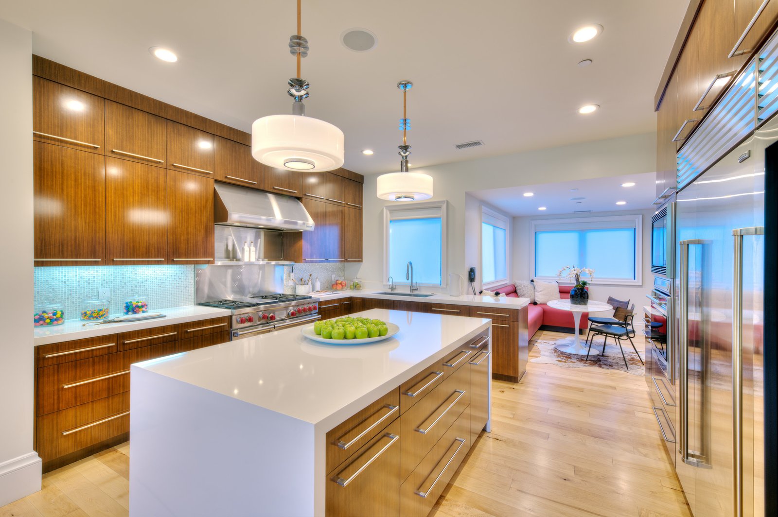 Photo 3 of 5 in Marilyn House by Campbell Wellman Properties Dwell