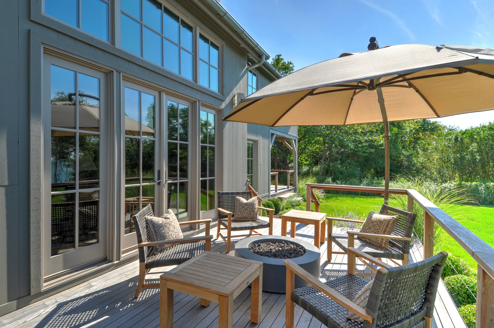 Photo 19 of 41 in The Southold by Yankee Barn Homes Dwell