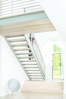9 Best Modern Staircase Designs - Photo 2 of 9 -