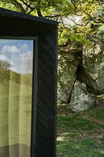 Tour One of Epic Retreat’s Tiny Pop-Up Hotel Cabins in the Welsh Countryside - Photo 8 of 10 -