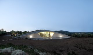 This Y-Shaped Greek Villa Looks Like a Flying Saucer That’s Embedded Into the Hills - Photo 8 of 8 -