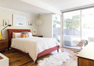 An Interior Designer Launches Her Career by Renovating Her Family’s Midcentury Eichler - Photo 9 of 10 -