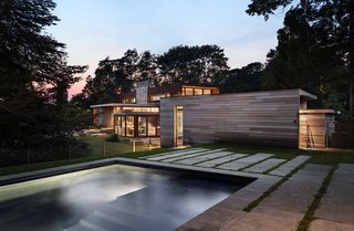 Top 5 Homes of the Week With Pools That Make a Splash - Photo 1 of 5 -
