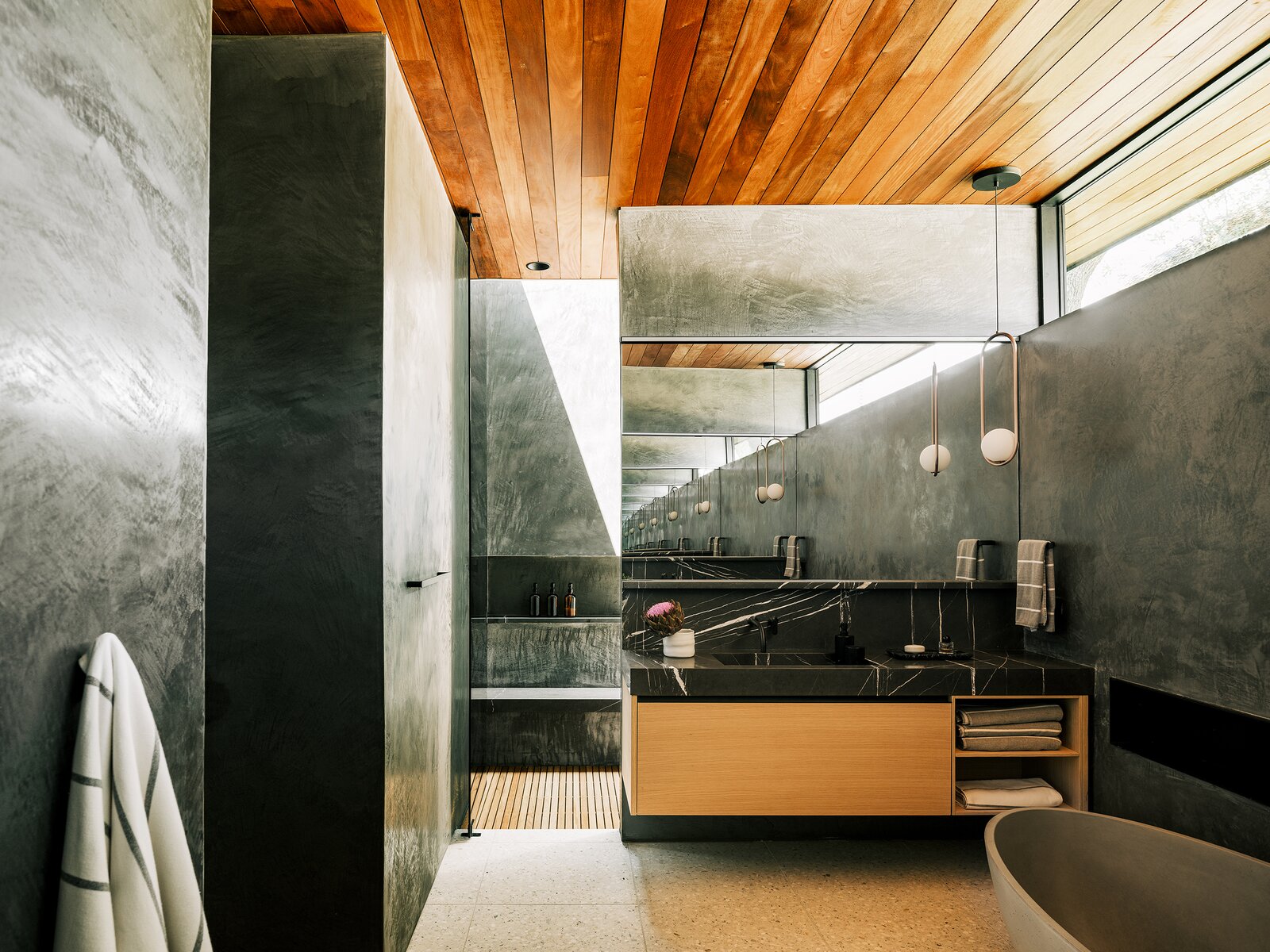 Photo 18 of 32 in Vertex House by M Gooden Design Dwell