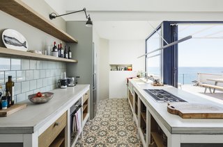 A Careful Renovation Brings New Life to a Family’s Heritage Home on the Spanish Coast - Photo 7 of 15 -