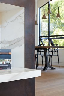 Thoughtful Design Details Warm Up a Modern Family Home in Northern California - Photo 2 of 8 -