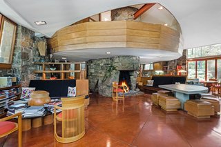 A Usonian Masterpiece by Frank Lloyd Wright Is on the Market For $1.5M - Photo 2 of 9 -