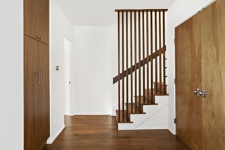 A Silver Lake Home Built in 1939 Is Renovated From Top to Bottom - Photo 5 of 22 -