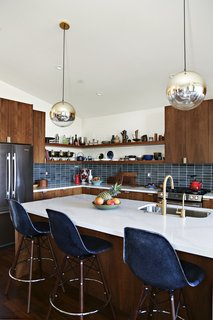 A Silver Lake Home Built in 1939 Is Renovated From Top to Bottom - Photo 13 of 22 -
