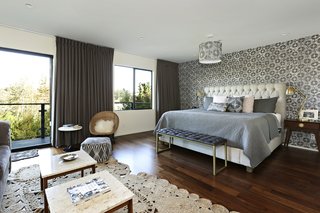 A Silver Lake Home Built in 1939 Is Renovated From Top to Bottom - Photo 18 of 22 -