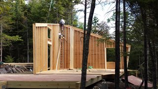 A Prefab Cabin in New Hampshire Is a Magnificent Mountain Retreat - Photo 9 of 18 -