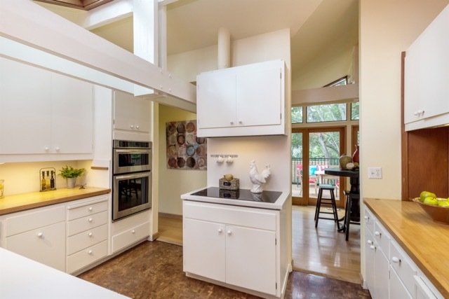 Photo 15 of 42 in Nuovo Mondo - Los Gatos Treehouse - Dwell