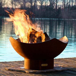 Gather Around These 7 Modern Fire Pit Designs - Photo 4 of 7 -