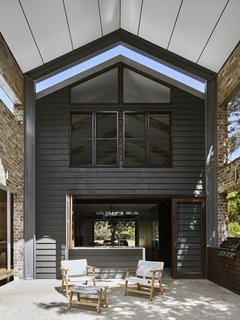 A Brisbane Architect Designs a Light-Filled Addition For Her Brother - Photo 8 of 8 -