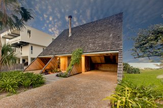 A Renowned Florida Architect's Geometric Family Home Hits the Market For the First Time - Photo 3 of 12 -
