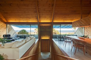 A Renowned Florida Architect's Geometric Family Home Hits the Market For the First Time - Photo 11 of 12 -