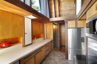 A Perfectly Preserved Midcentury Pad in Northern California Asks $1.975M - Photo 7 of 10 -