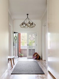 A Run-Down Melbourne Bungalow's Makeover Embraces Light and Family Life - Photo 5 of 10 -