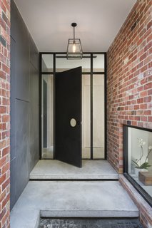 A Progressive Melbourne Development Company Helps Facilitate an Exquisite Home Renovation - Photo 4 of 12 -