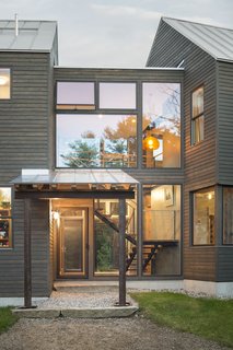 A Maine Farmhouse Built With Salvaged Materials - Photo 5 of 10 -