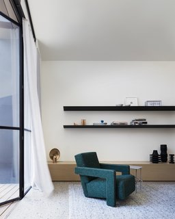Soak In the Greatness of This Gorgeous Melbourne Addition - Photo 9 of 11 -