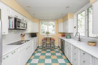 A Midcentury Gem by a Famed Indiana Architect Offered at $450K - Photo 6 of 10 -