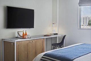 A Chic Detroit Hotel Showcases Local Art and Craft - Photo 11 of 14 -